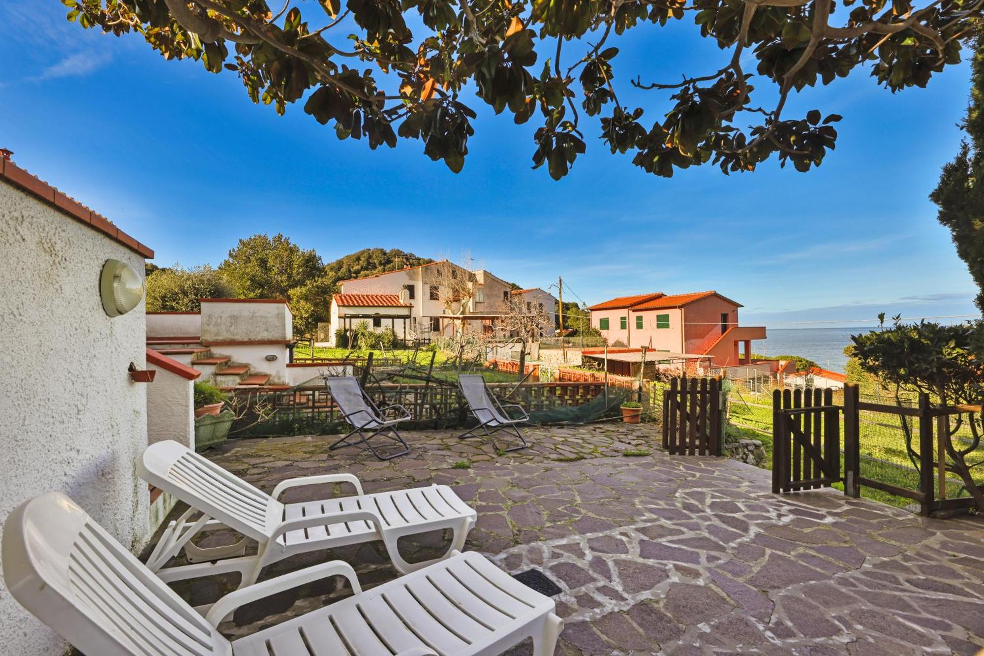 Appartamenti Casa Sant'Andrea - Goelba Екстериор снимка